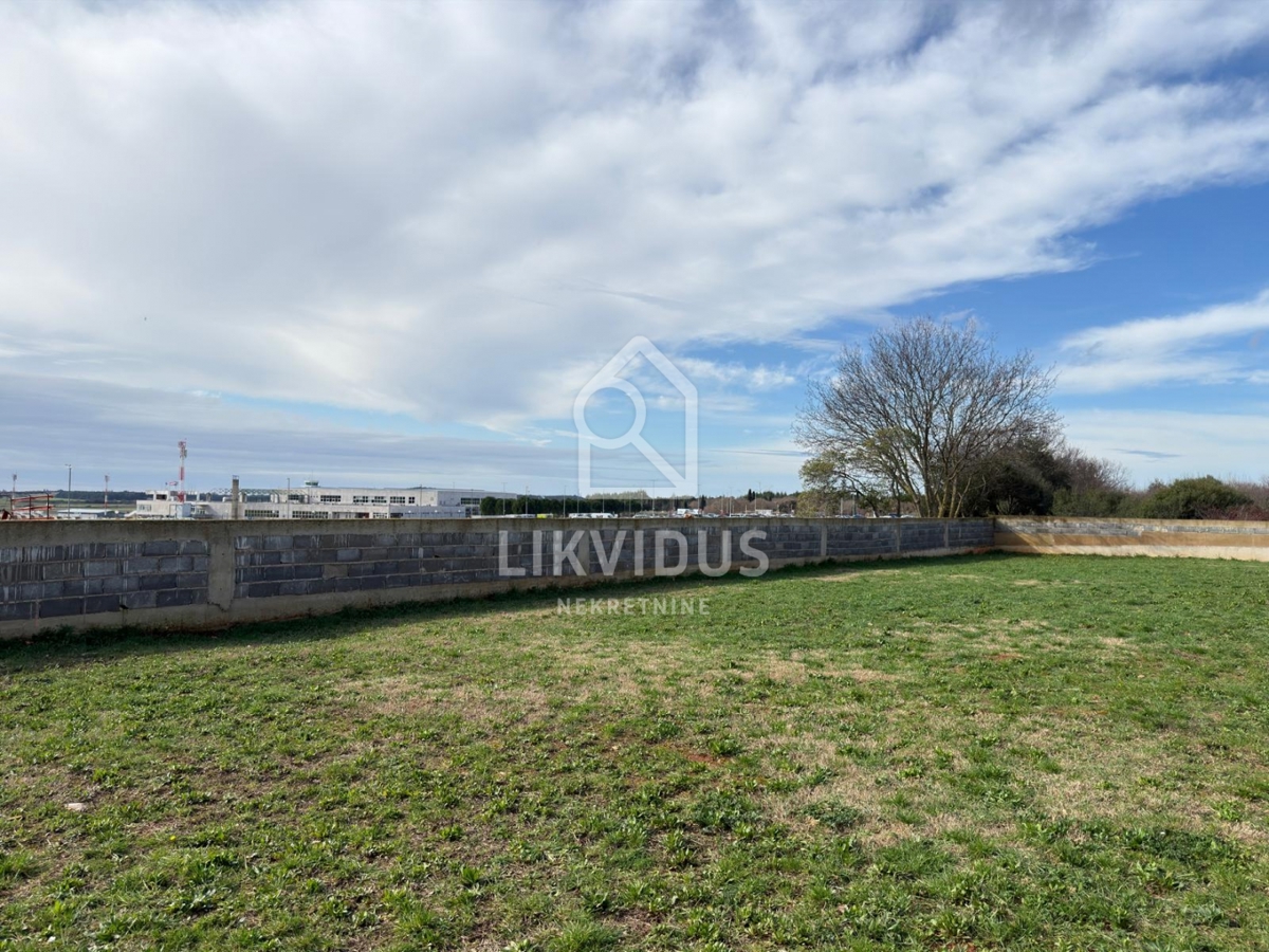 Zemljišče Valtura, Ližnjan, 3.909m2