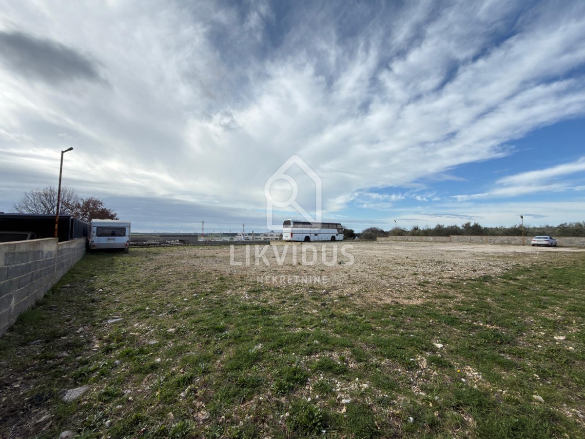 Zemljišče Valtura, Ližnjan, 3.909m2