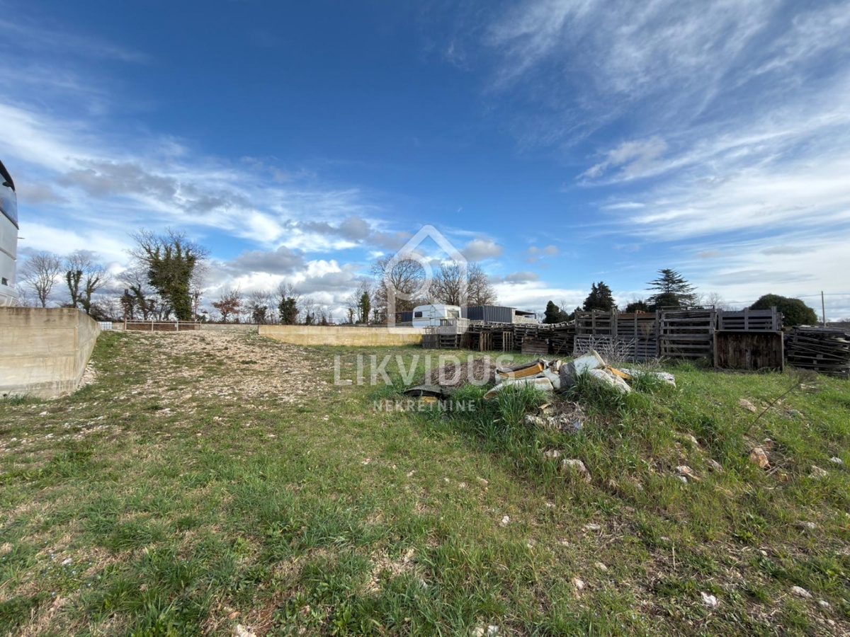 Zemljišče Valtura, Ližnjan, 3.909m2