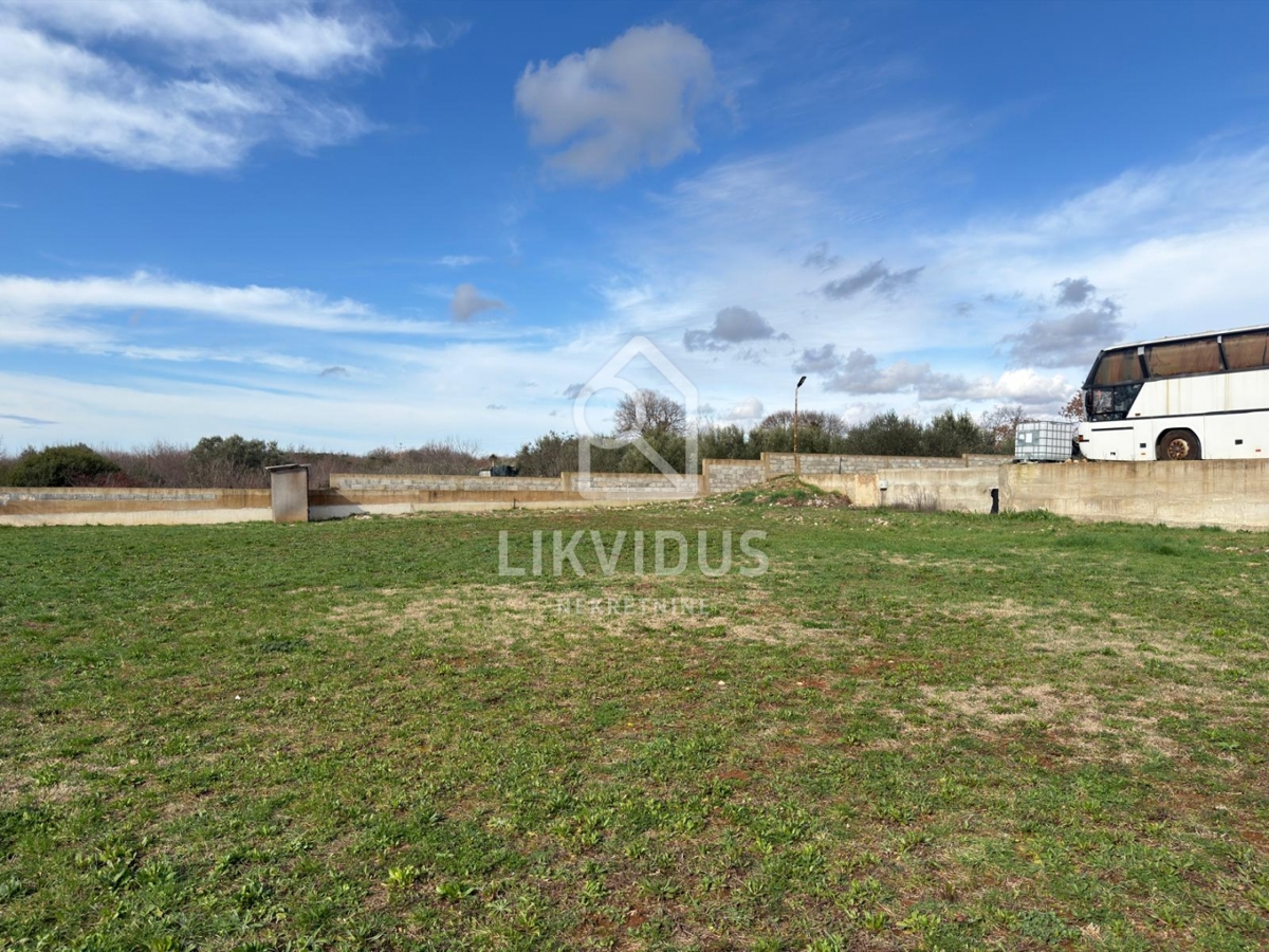 Zemljišče Valtura, Ližnjan, 3.909m2