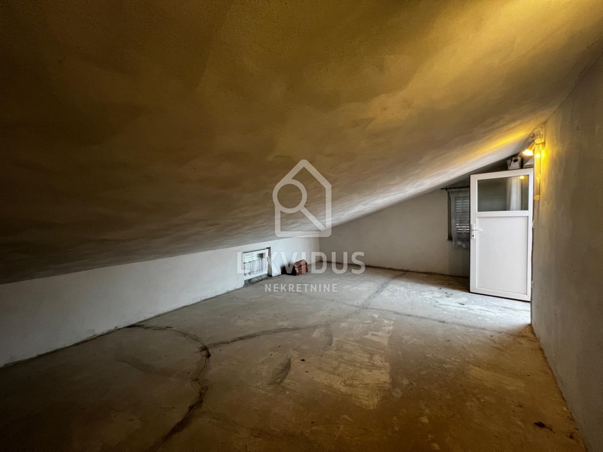 Hiša Ližnjan, 140m2