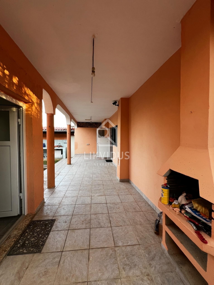 Hiša Ližnjan, 140m2