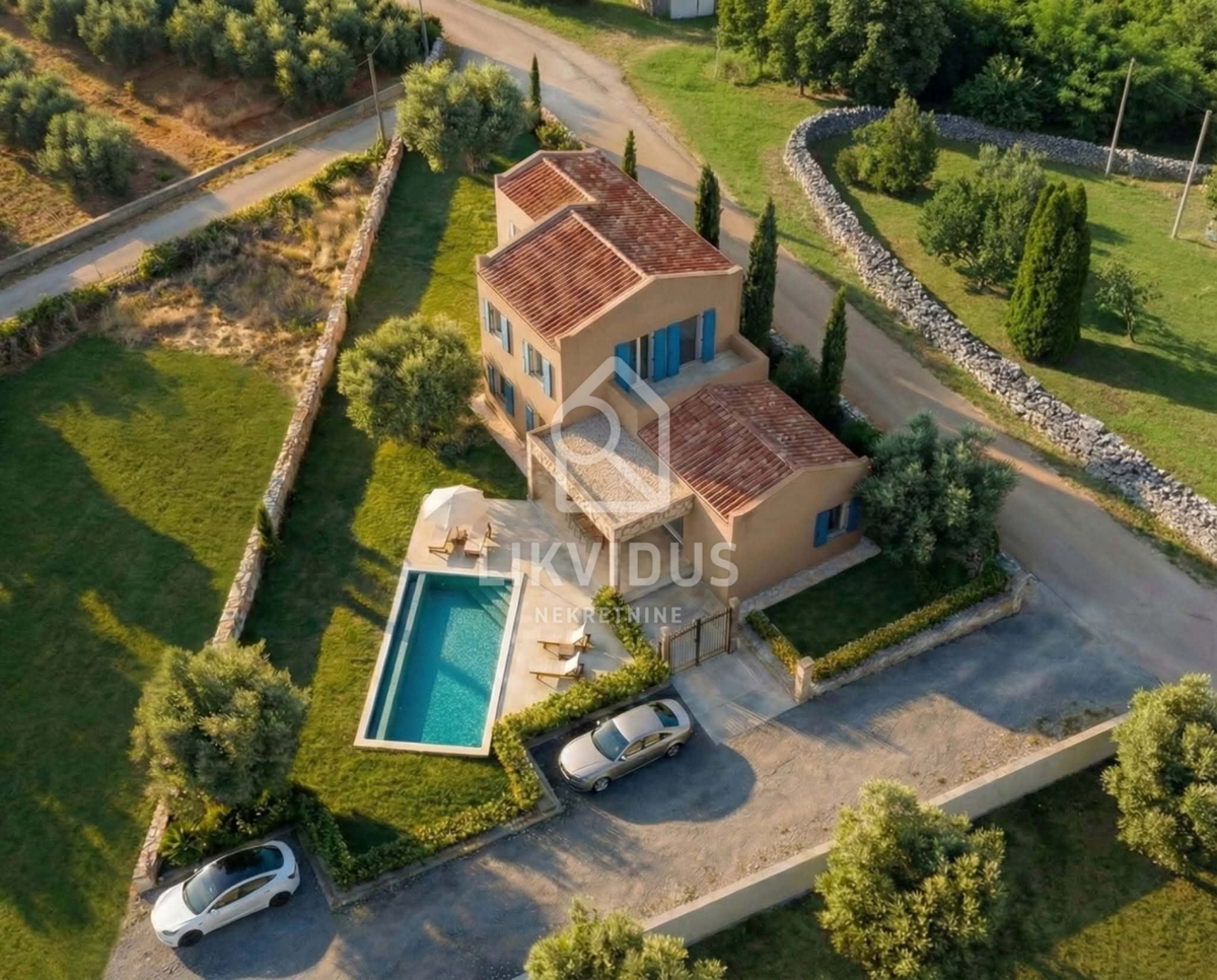 Hiša Šumber, Sveta Nedelja, 150m2