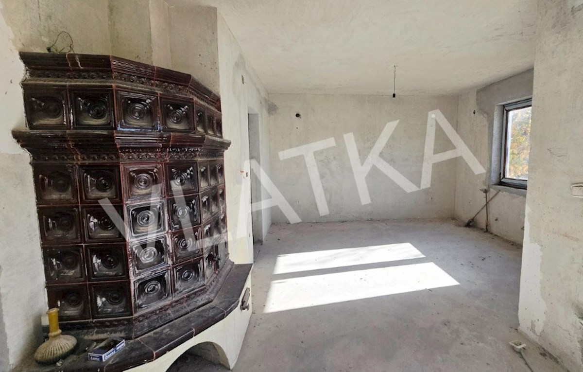 ŠESTINE: NEIZGRAJENA HIŠA 398 m2 Z VSEMI DOVOLJENJI