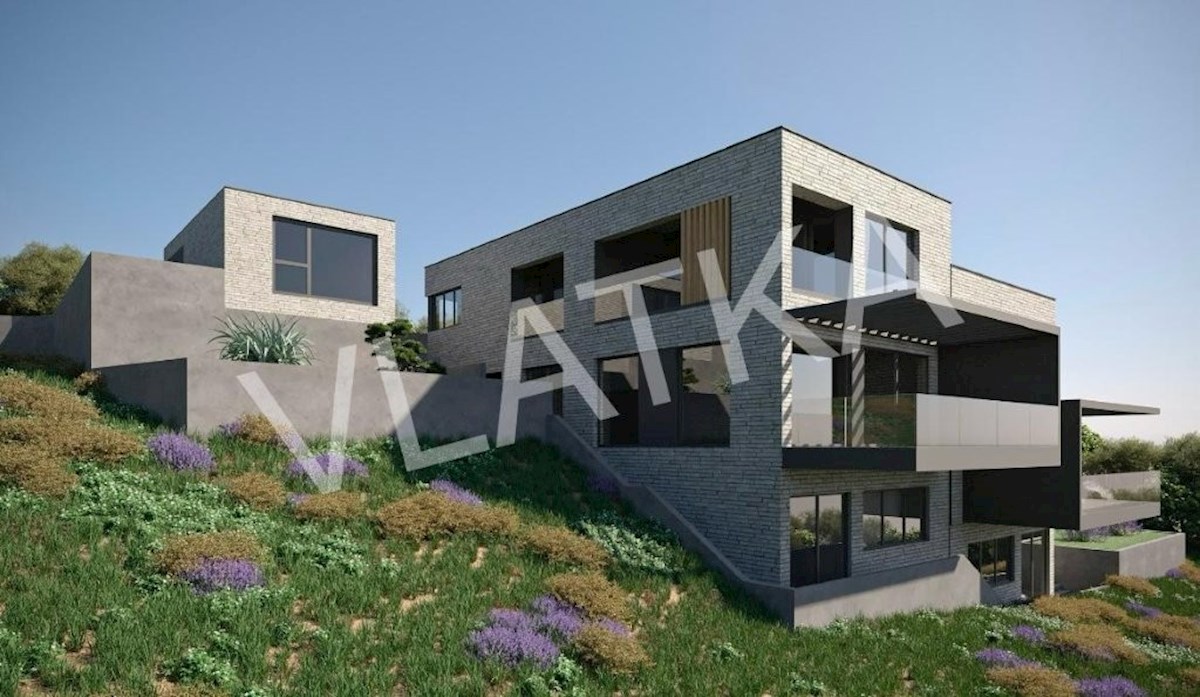 ŠESTINE: 2000 m2 GRADBENEGA ZEMLJIŠČA Z GRADBENIM DOVOLJENJEM ZA 2 HIŠI