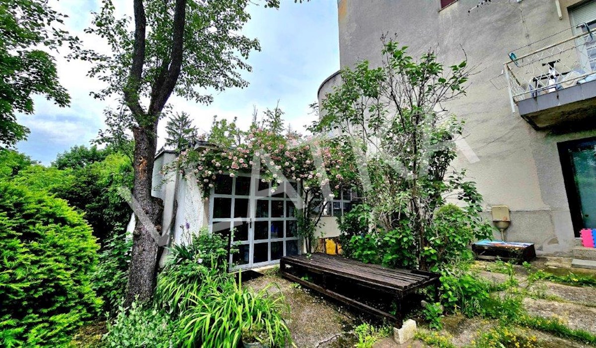 VILLA NA TUŠKANCU