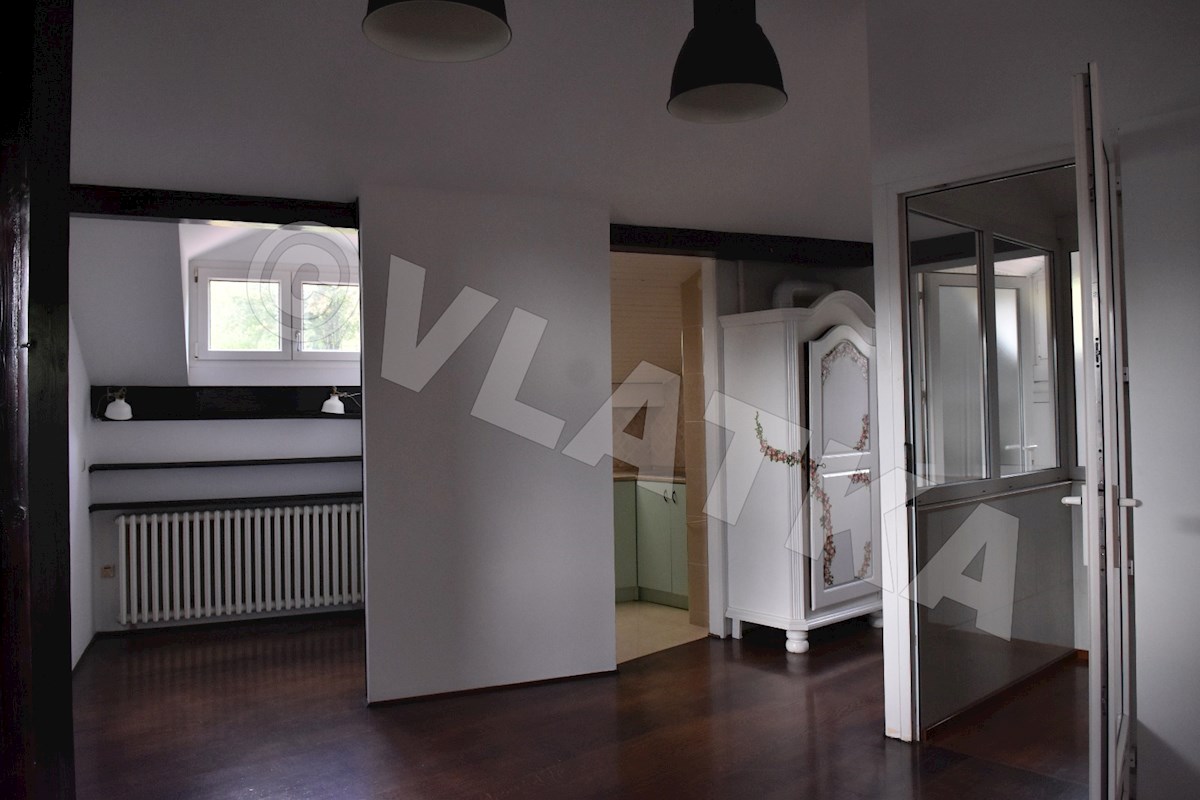 6-SOBNI PENTHOUS NA PANTOVČAKU Z GARAŽO ZA 2 AVTOMOBILA