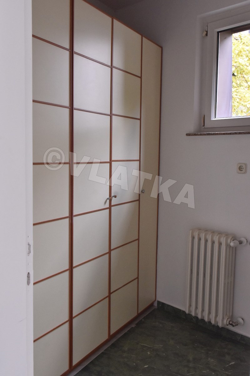 6-SOBNI PENTHOUS NA PANTOVČAKU Z GARAŽO ZA 2 AVTOMOBILA