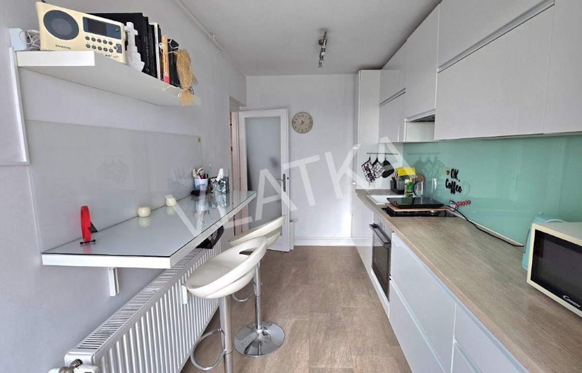 CVJETNO NASLJE: 3-SOBNO STANOVANJE Z BALKONOM IN ČUDOVITIM RAZGLEDOM