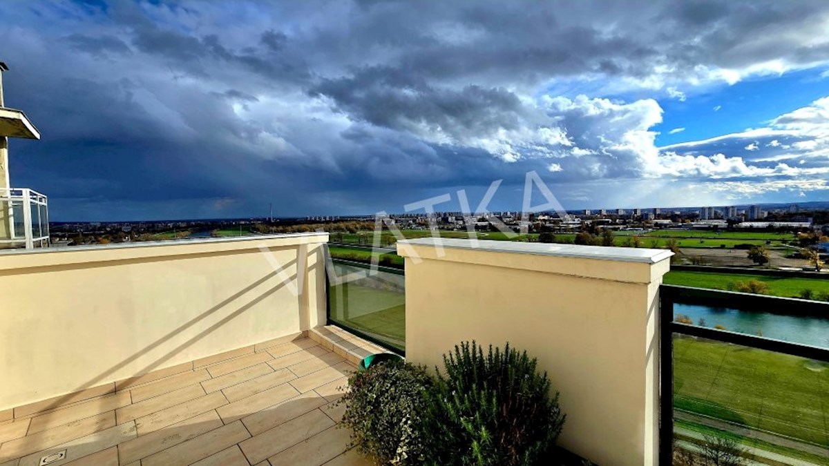 CVJETNO NASLJE: 3-SOBNO STANOVANJE Z BALKONOM IN ČUDOVITIM RAZGLEDOM