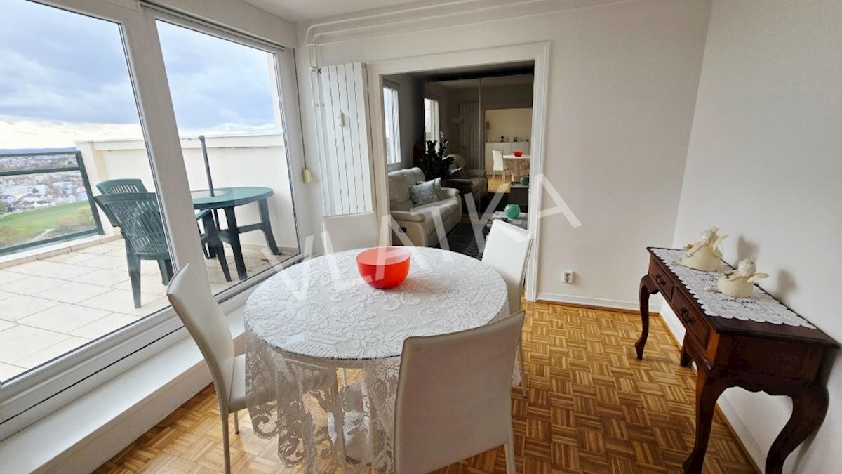 CVJETNO NASLJE: 3-SOBNO STANOVANJE Z BALKONOM IN ČUDOVITIM RAZGLEDOM