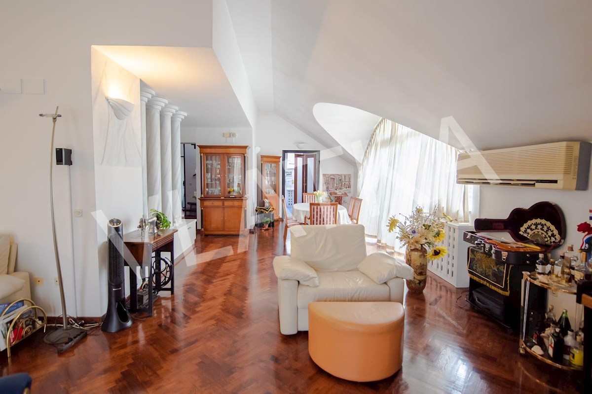 4-SOBNO METRO STANOVANJE NA FENOMENALNI LOKACIJI V BLIŽINI PARKA MAKSIMIR