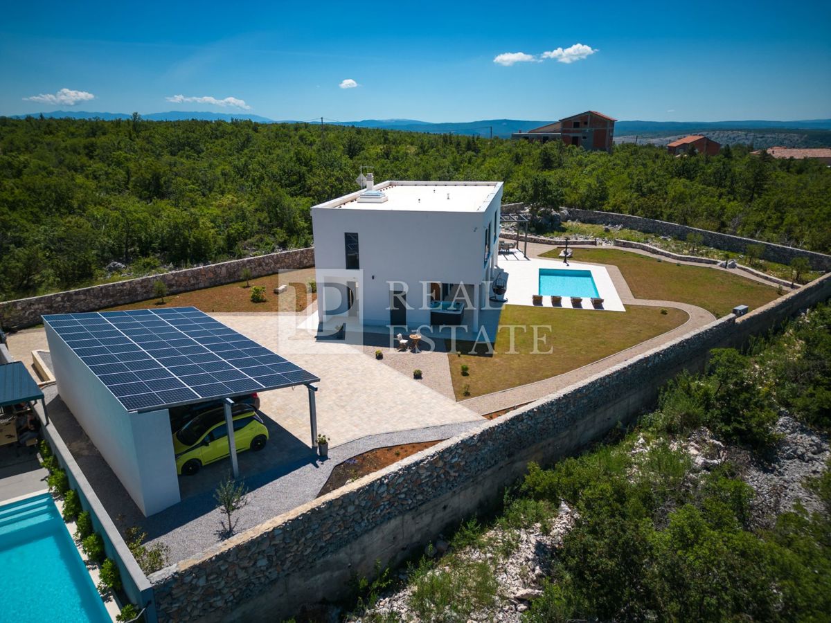 ŠMRIKA - luksuzna vila z bazenom in panoramskim pogledom na morje