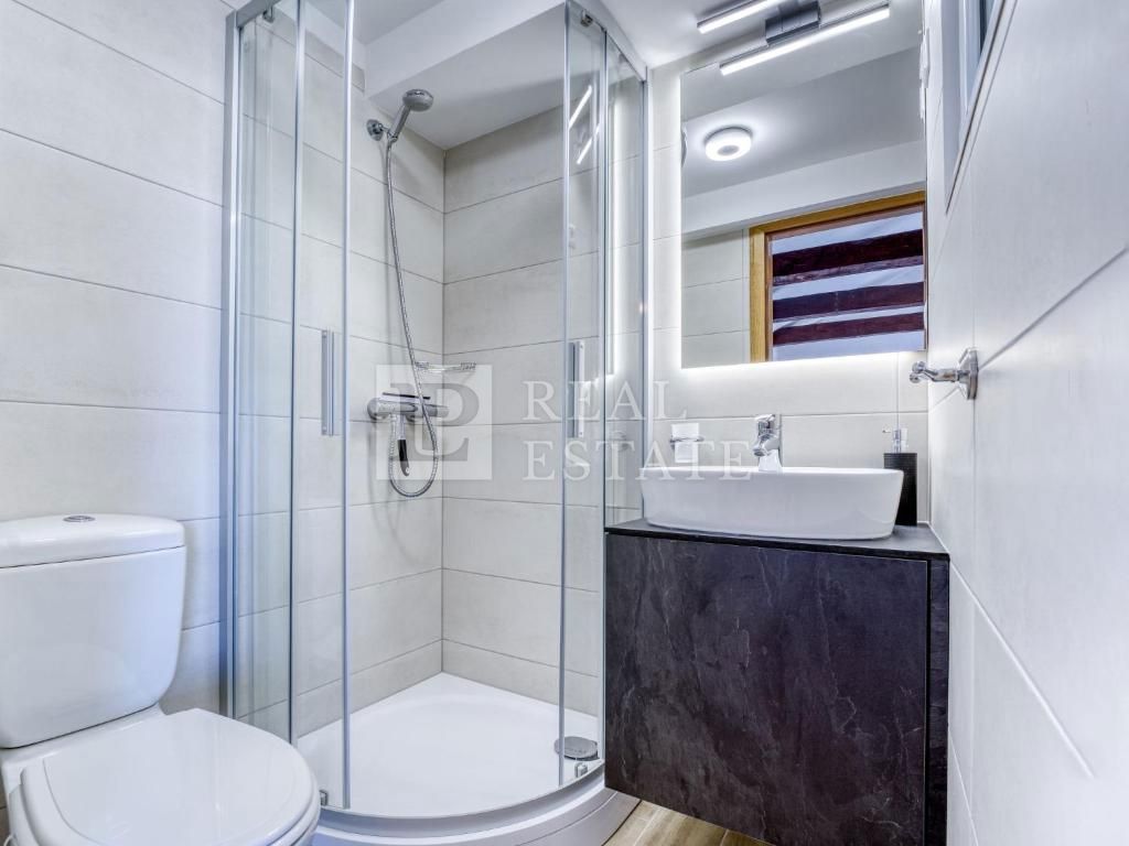 CRIKVENICA - čudovita kamnita hiša s panoramskim pogledom na morje