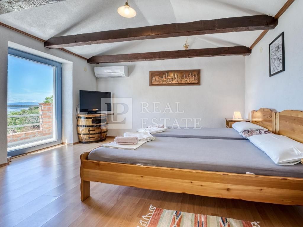 CRIKVENICA - čudovita kamnita hiša s panoramskim pogledom na morje