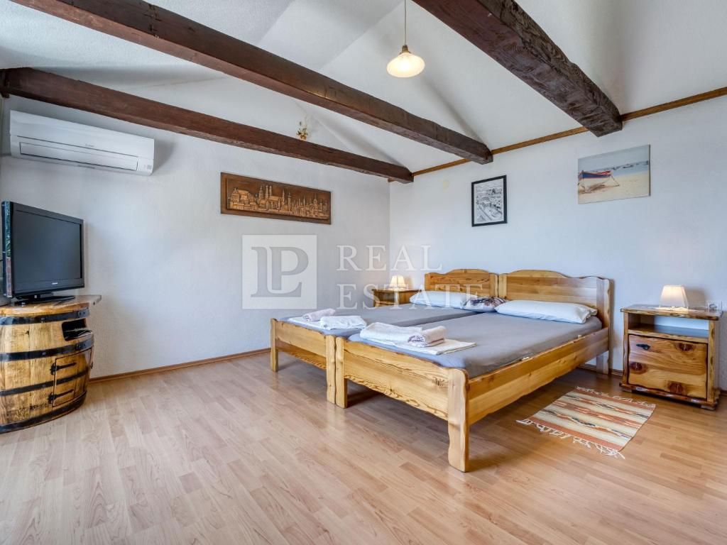 CRIKVENICA - čudovita kamnita hiša s panoramskim pogledom na morje