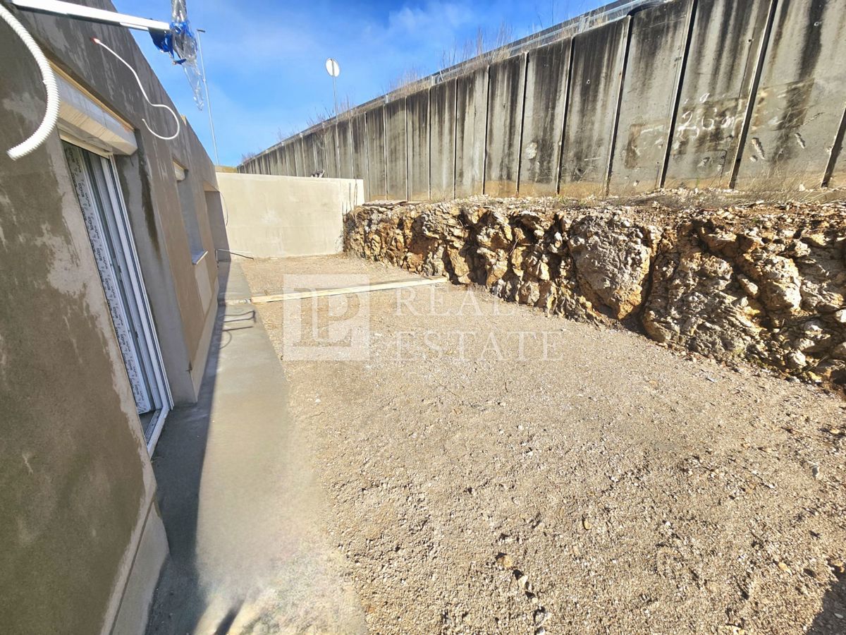 CRIKVENICA - stanovanje na izjemni lokaciji