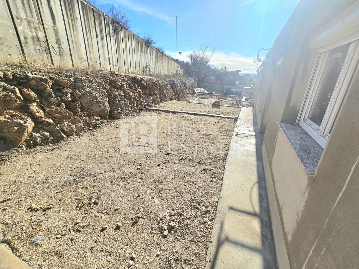 CRIKVENICA - stanovanje na izjemni lokaciji