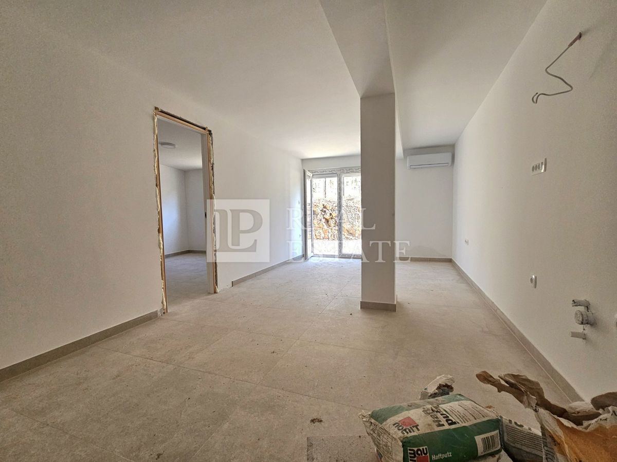 CRIKVENICA - stanovanje na izjemni lokaciji