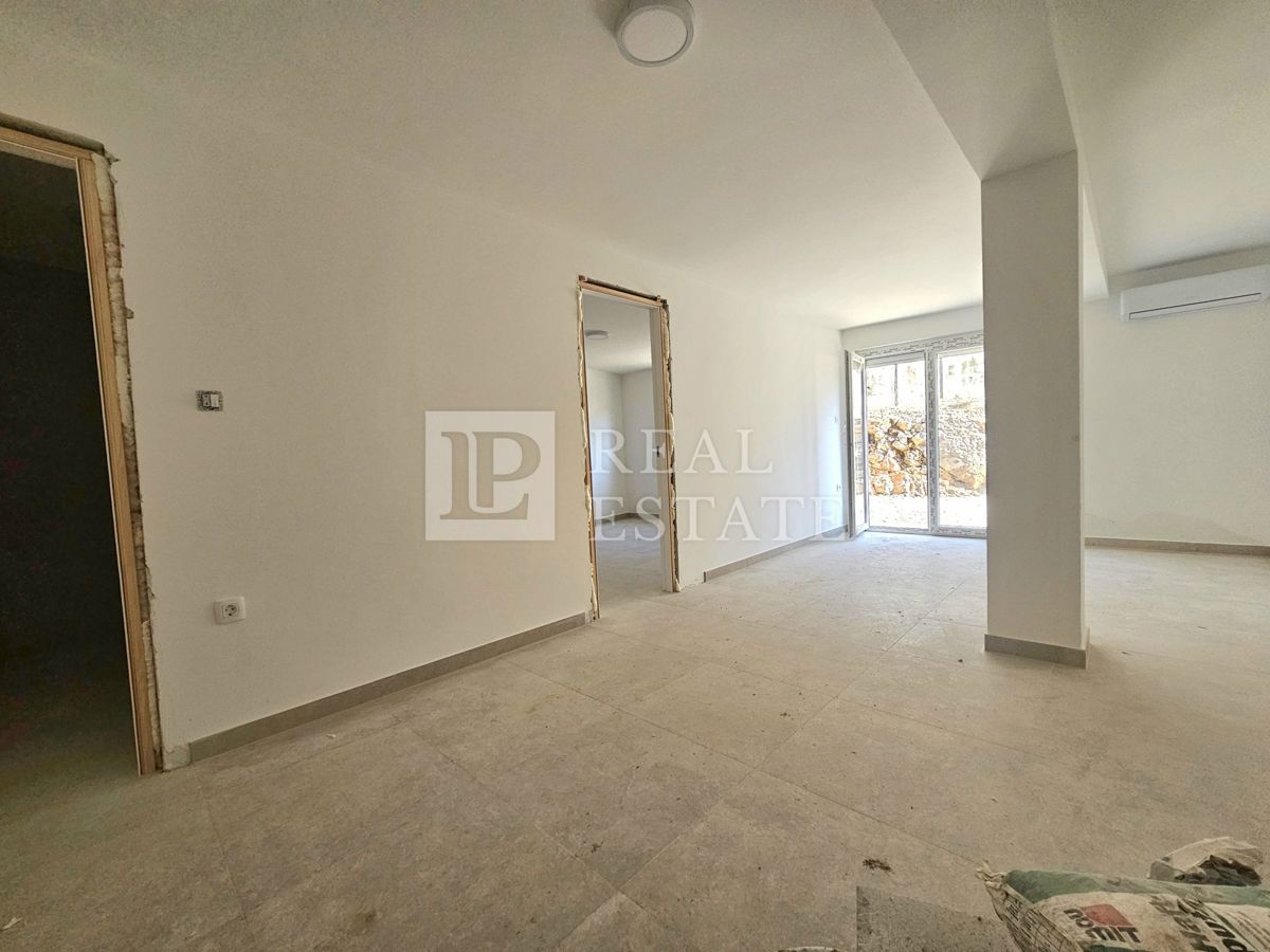 CRIKVENICA - stanovanje na izjemni lokaciji