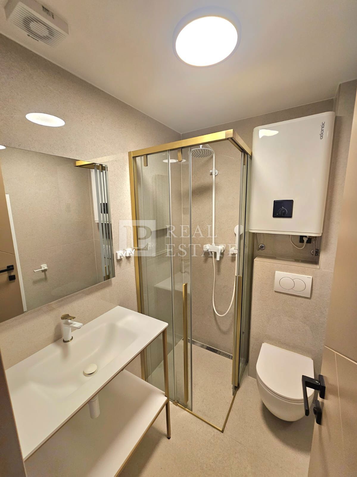 CRIKVENICA - luksuzno stanovanje v moderni novogradnji