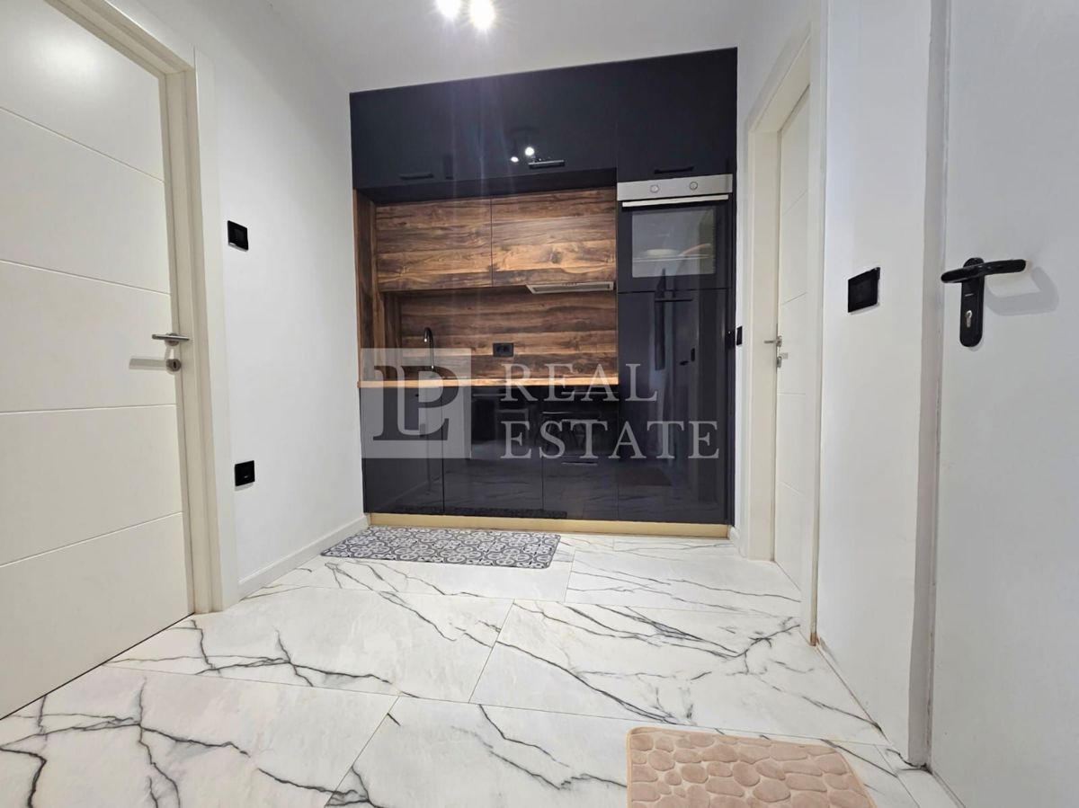 CRIKVENICA - novogradnja z odprtim pogledom na morje