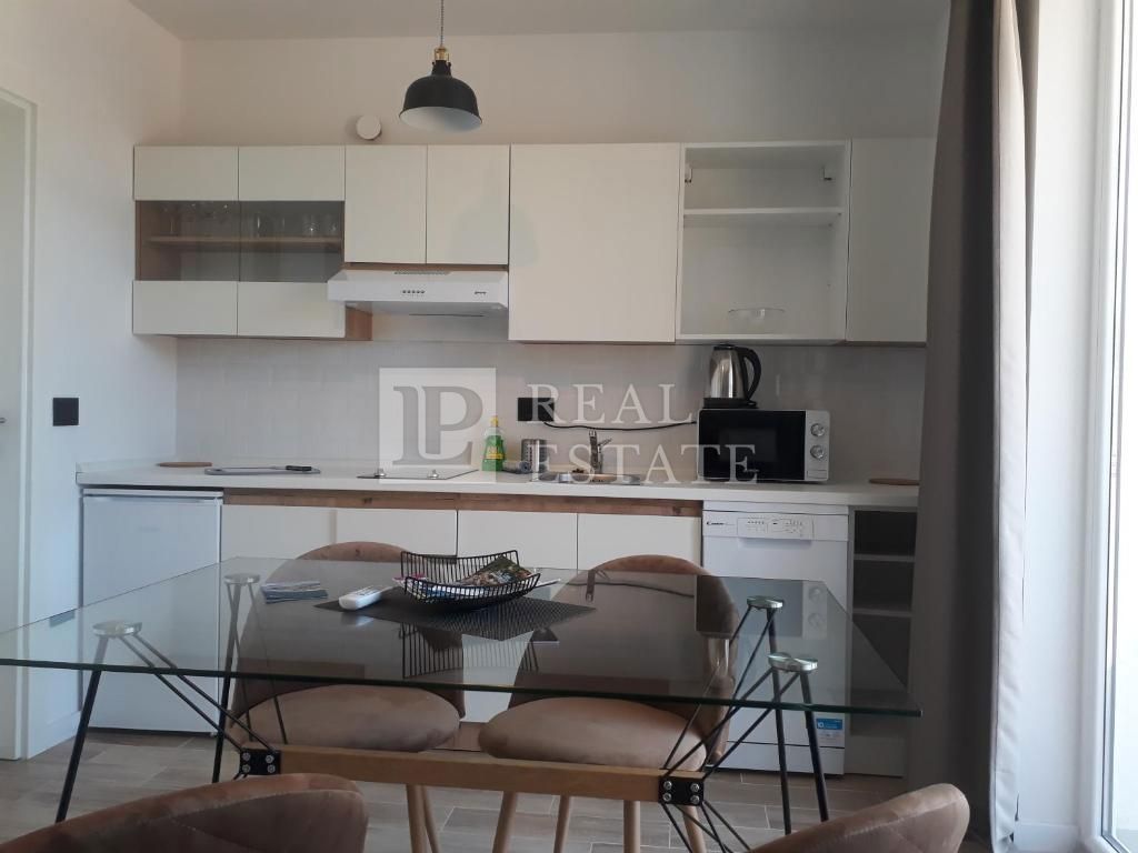 CRIKVENICA - novogradnja z odprtim pogledom na morje