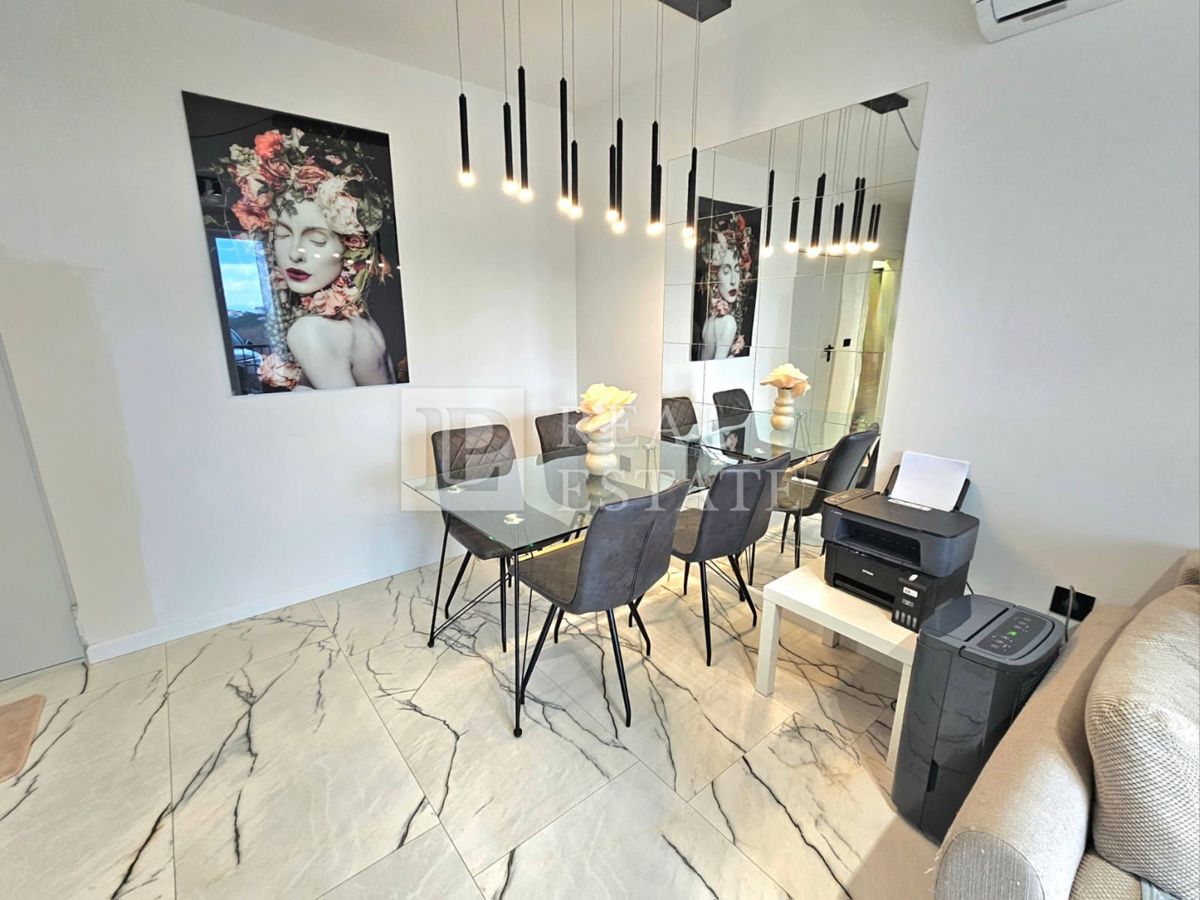 CRIKVENICA - novogradnja z odprtim pogledom na morje