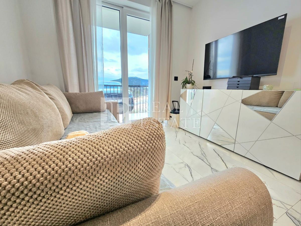 CRIKVENICA - novogradnja z odprtim pogledom na morje