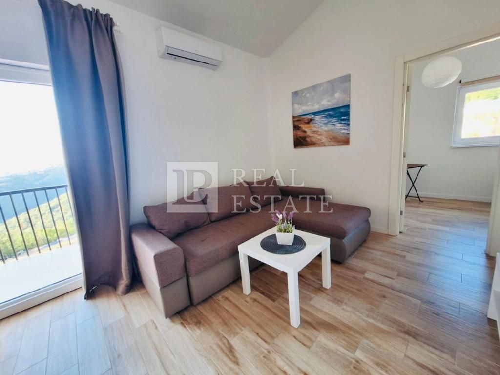 CRIKVENICA - novogradnja z odprtim pogledom na morje