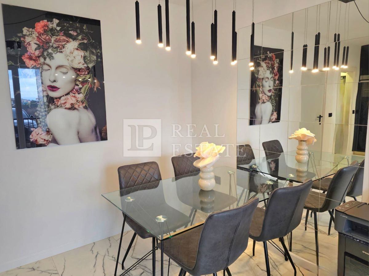 CRIKVENICA - novogradnja z odprtim pogledom na morje