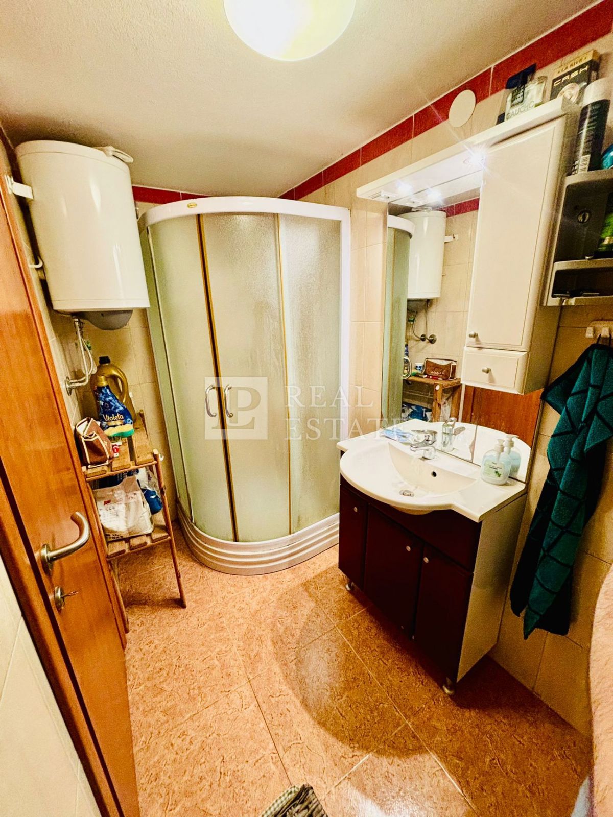 JADRANOVO - trisobno stanovanje s čudovito teraso