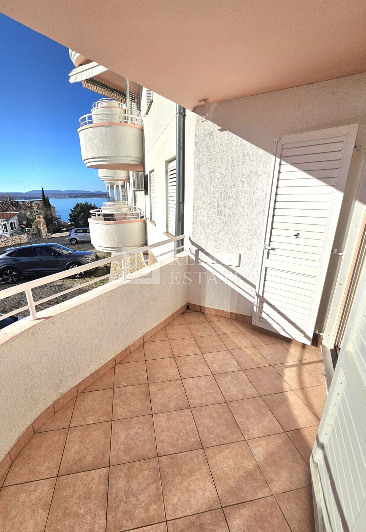 CRIKVENICA - 2-sobno stanovanje 450 metrov od morja