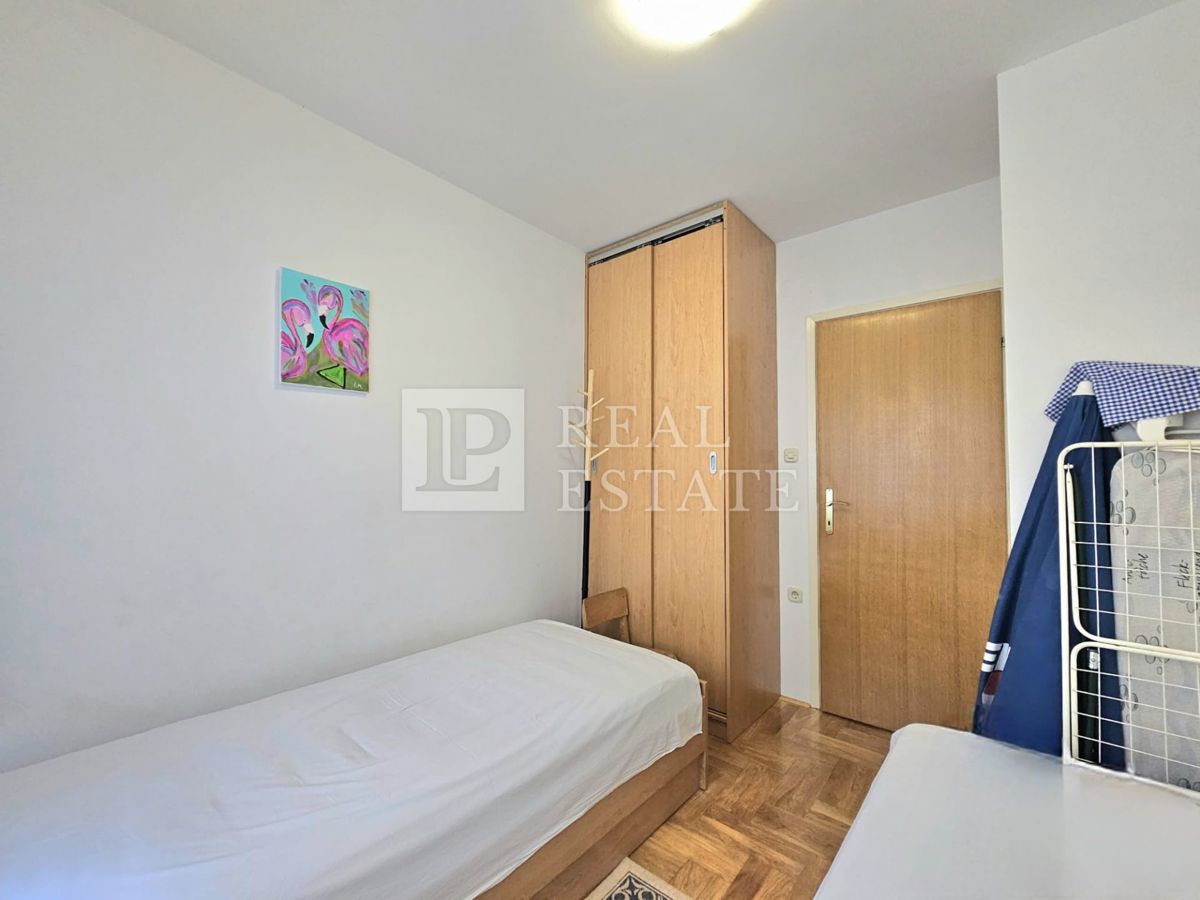 CRIKVENICA - 2-sobno stanovanje 450 metrov od morja