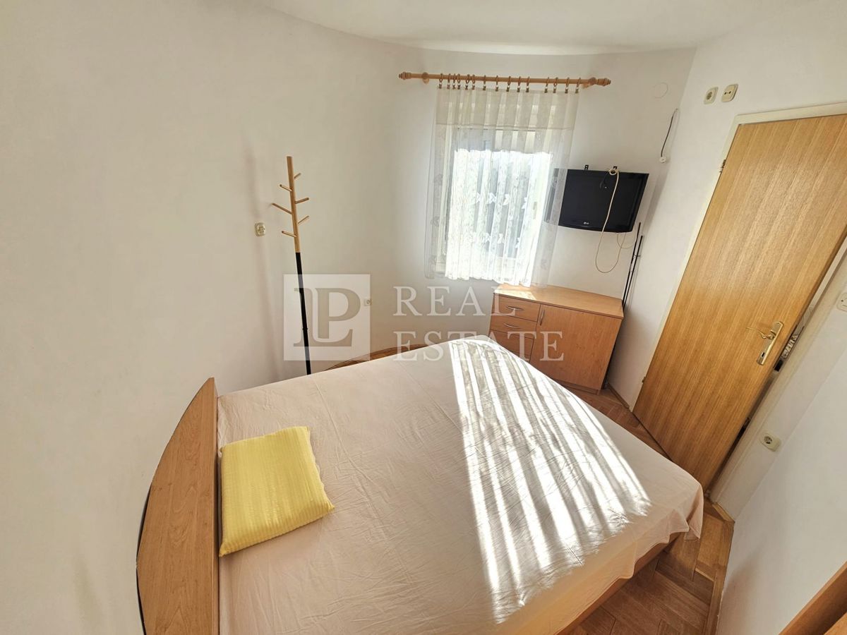 CRIKVENICA - 2-sobno stanovanje 450 metrov od morja