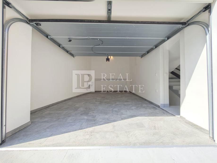 CRIKVENICA - elegantno stanovanje na fantastični lokaciji