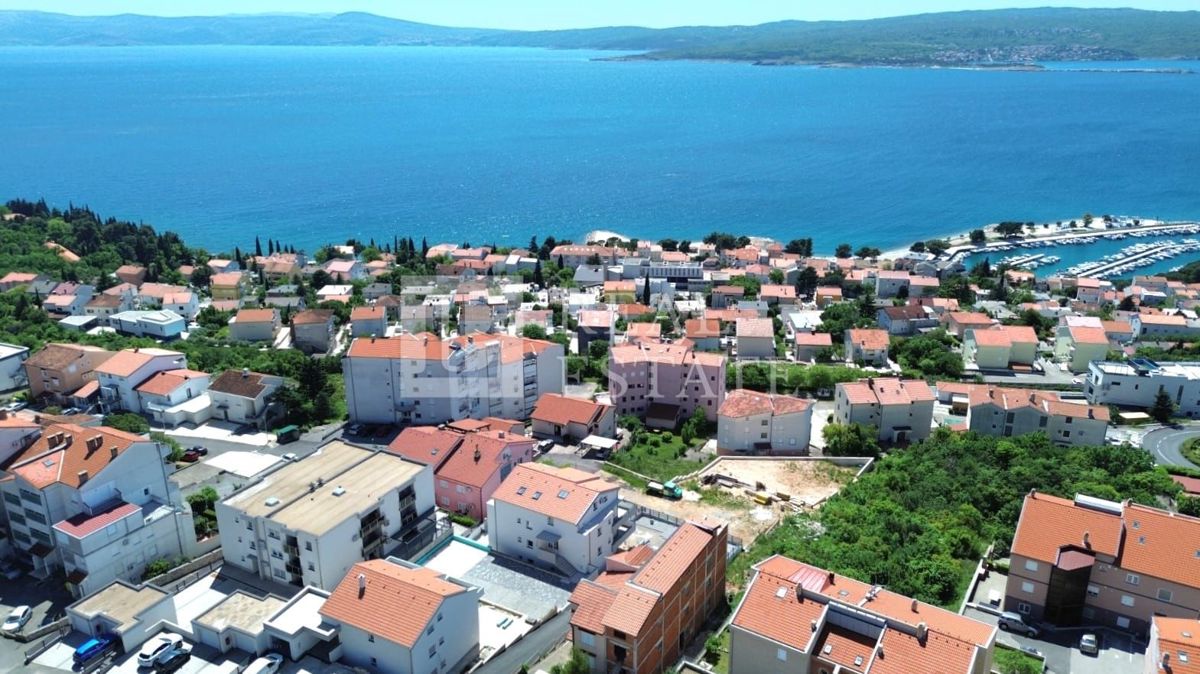 CRIKVENICA - trosobno stanovanje v luksuzni novogradnji