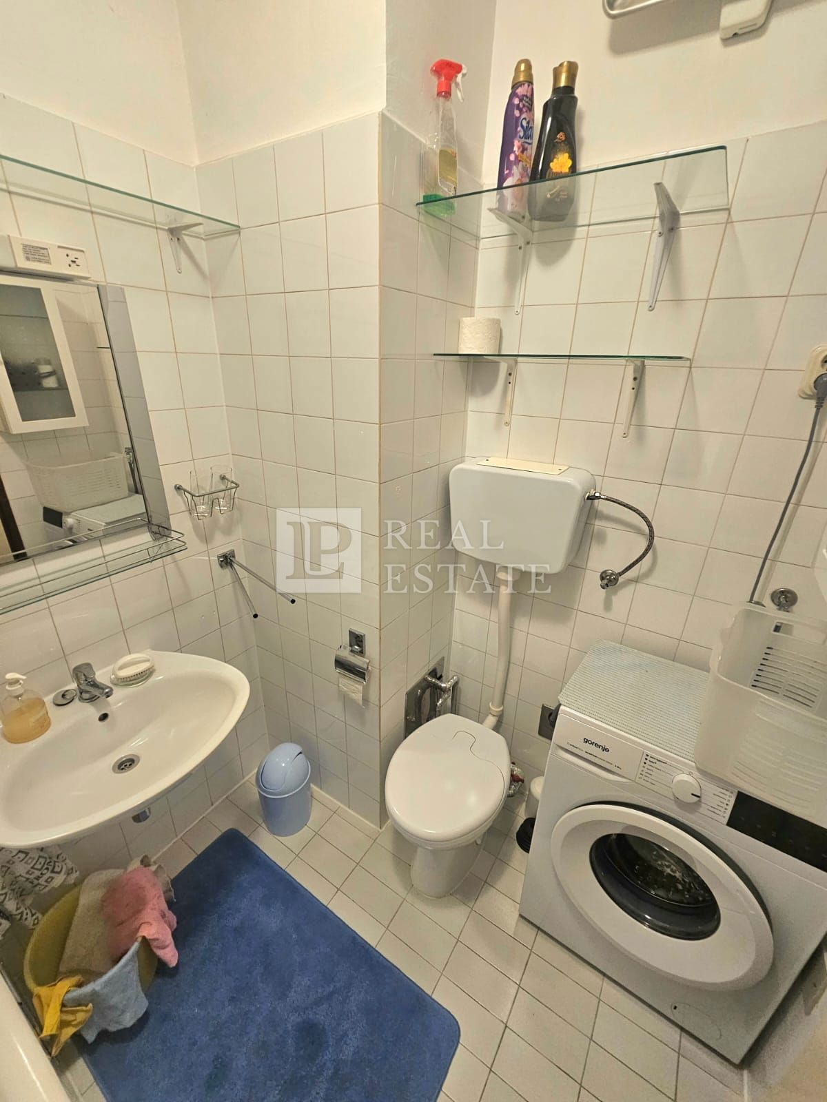 JADRANOVO - enosobno stanovanje v centru