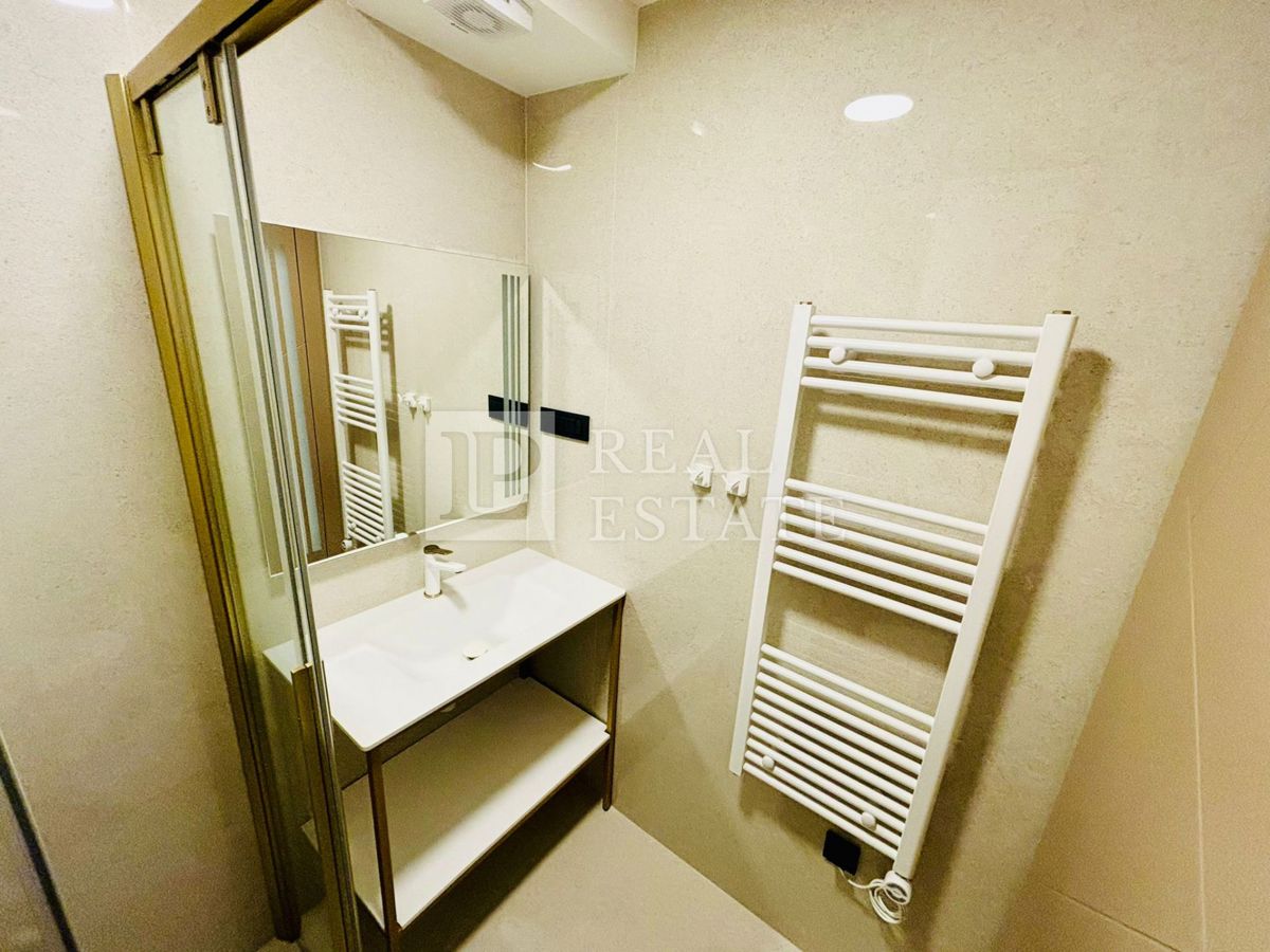 CRIKVENICA - impresivno stanovanje v luksuznem hotelskem kompleksu