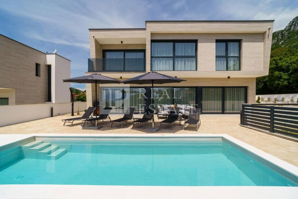 BRIBIR - privlačna vila na mirni lokaciji