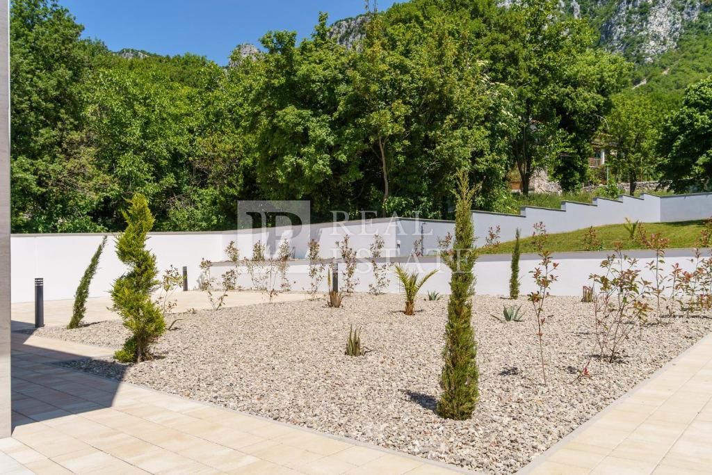 BRIBIR - privlačna vila na mirni lokaciji