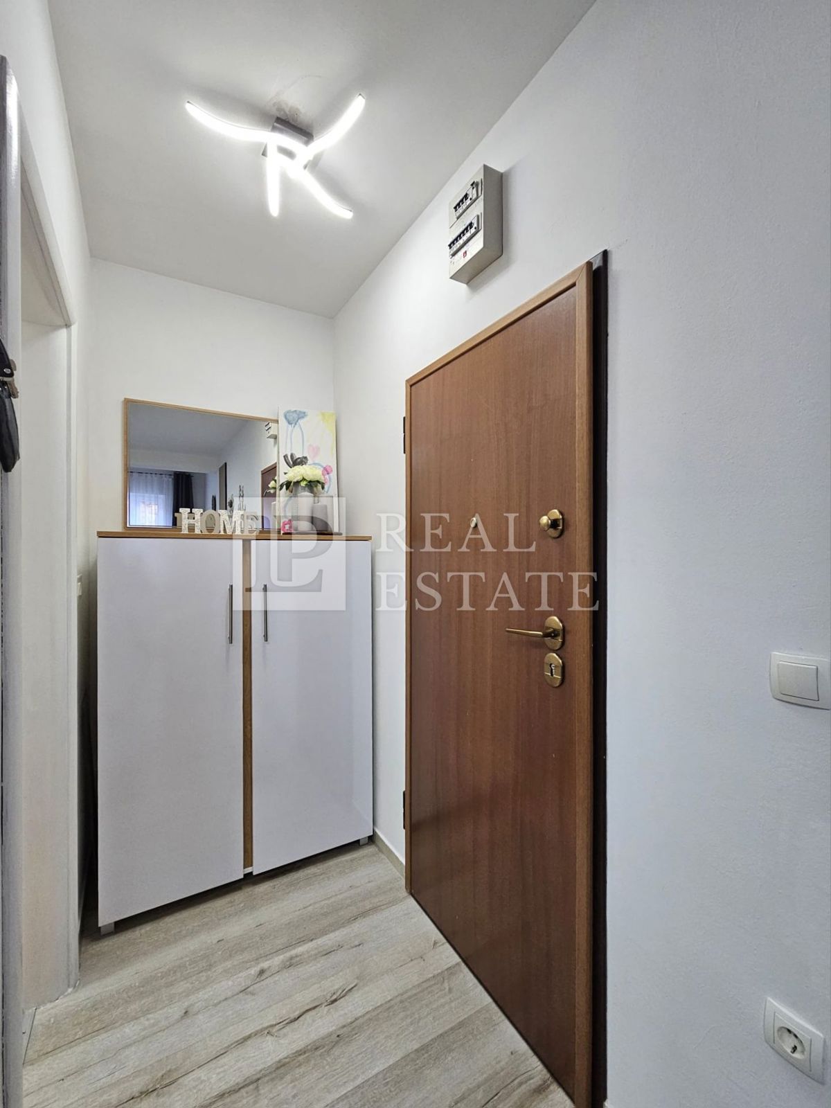 DRAMALJ - privlačno stanovanje v pritličju s teraso