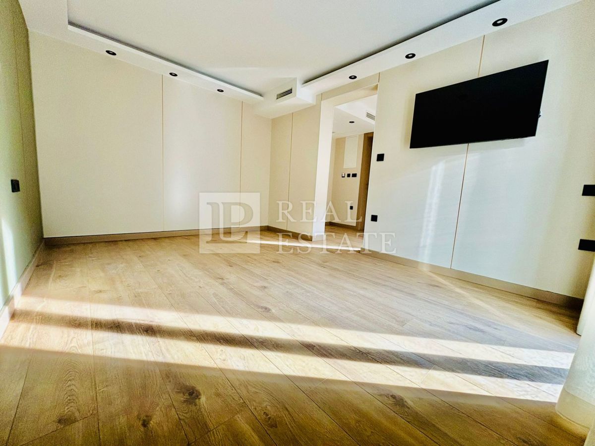 CRIKVENICA - privlačno stanovanje na odlični lokaciji