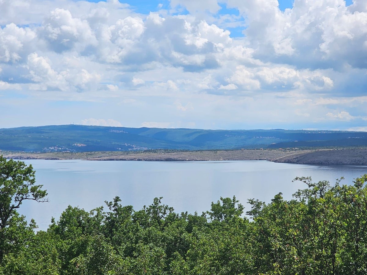 JADRANOVO - zazidljivo zemljišče na atraktivni lokaciji