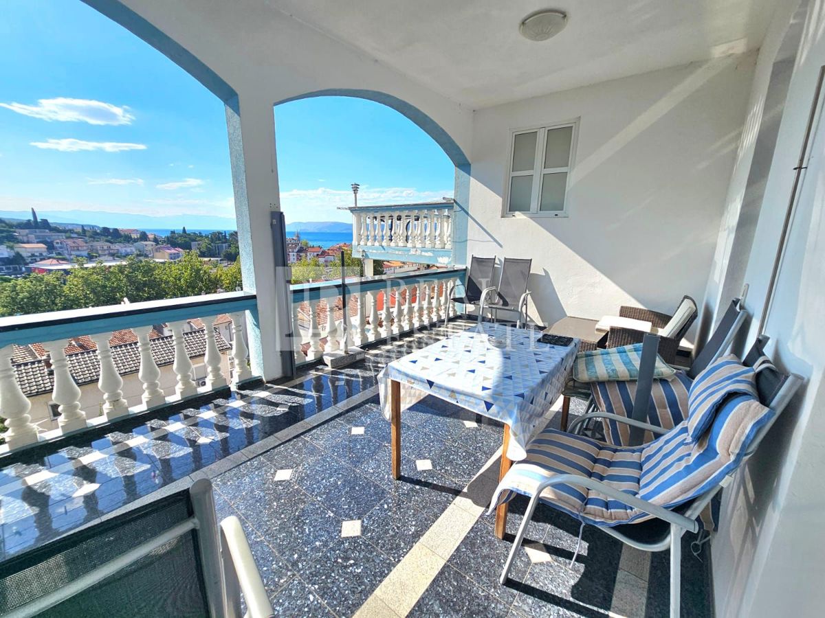 CRIKVENICA - apartmajska hiša z odprtim pogledom na morje
