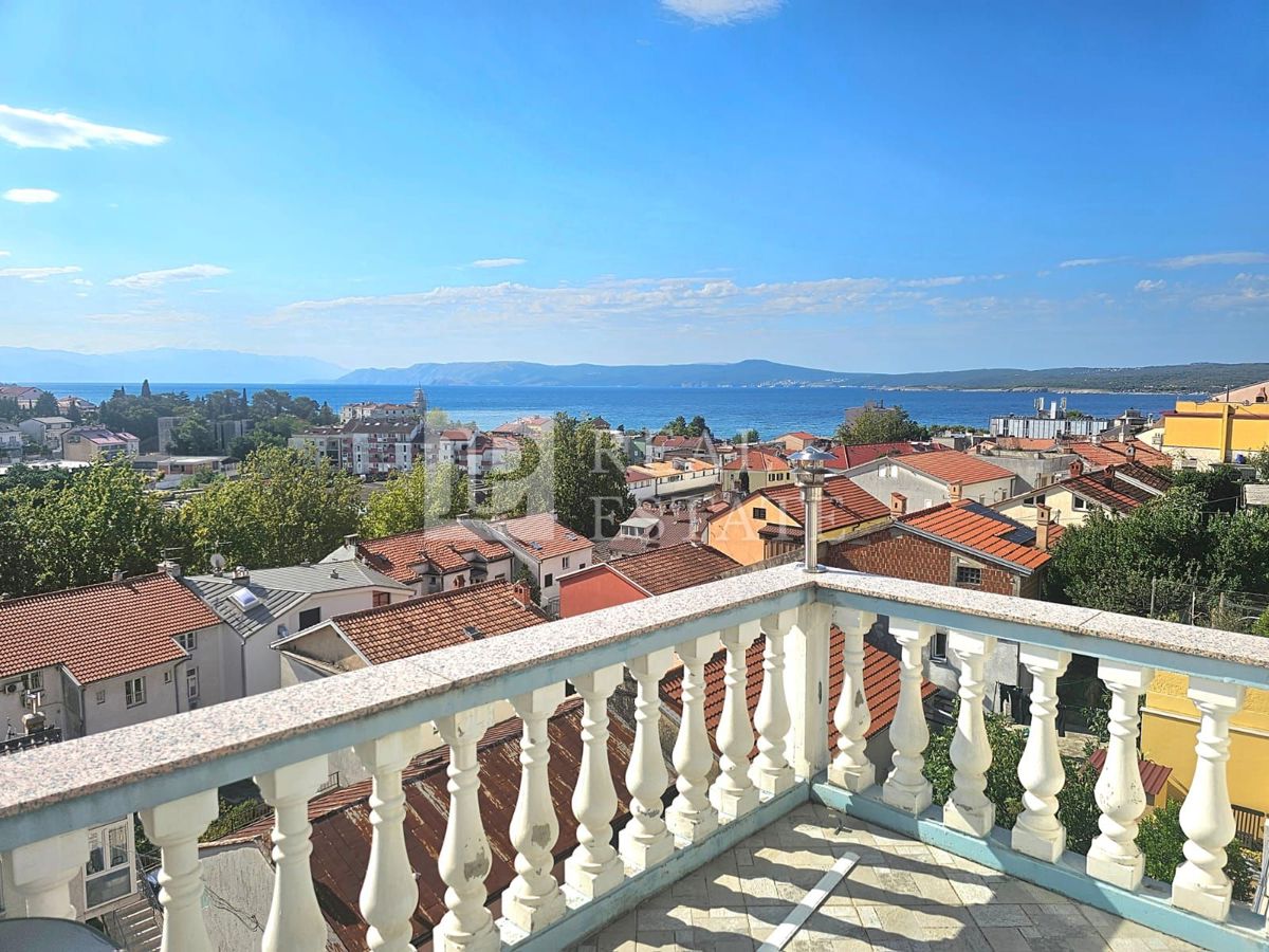 CRIKVENICA - apartmajska hiša z odprtim pogledom na morje