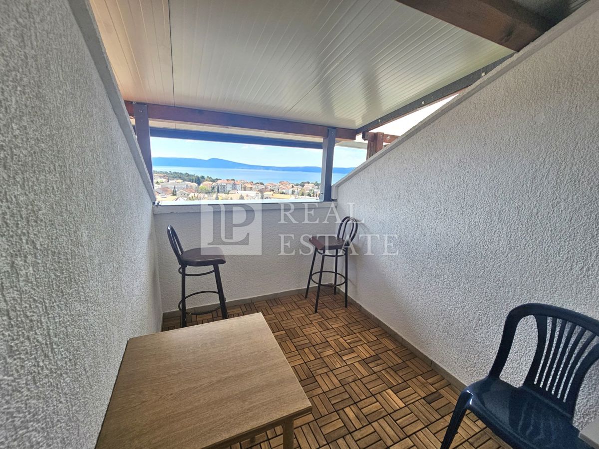 SELCE - EKSKLUZIVNA PRODAJA - apartma z odprtim pogledom na morje