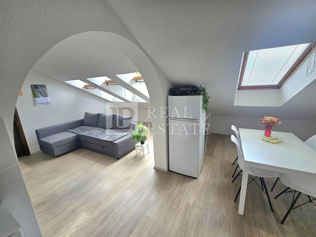 SELCE - EKSKLUZIVNA PRODAJA - apartma z odprtim pogledom na morje