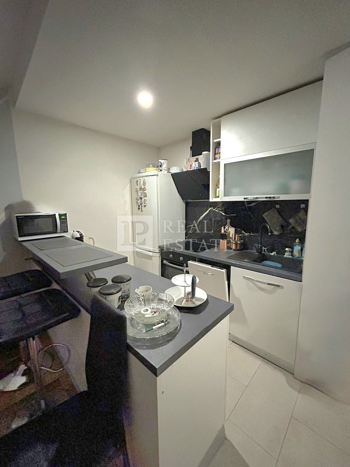 KRALJEVICA - stanovanje v pritličju 100 metrov od morja