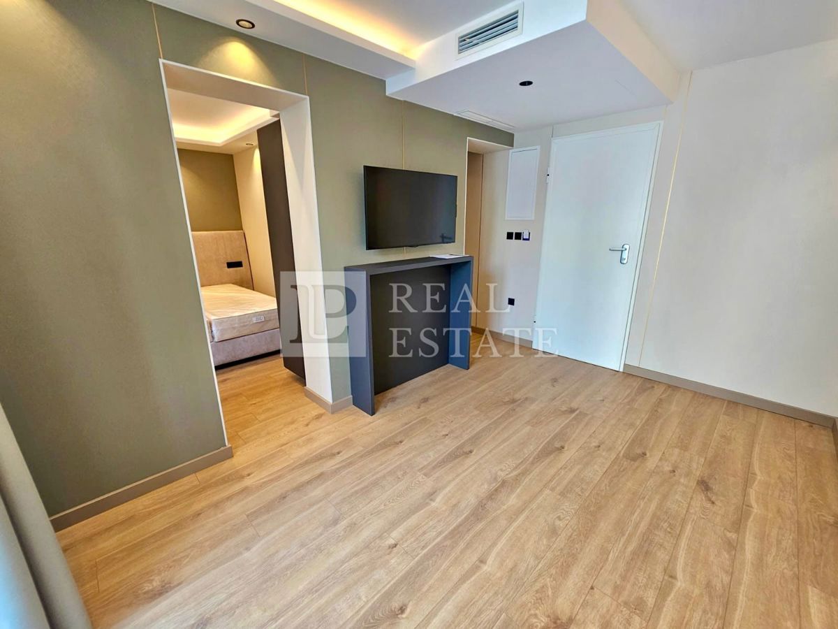 CRIKVENICA - ekskluzivno stanovanje v središču mesta